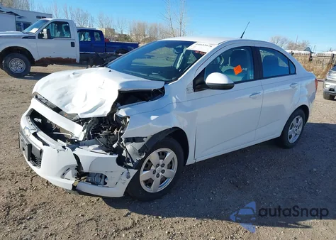 2013 Chevrolet Sonic Ls Manual z USA, uszkodzony, nr VIN 1G1JB5SH6D4173804